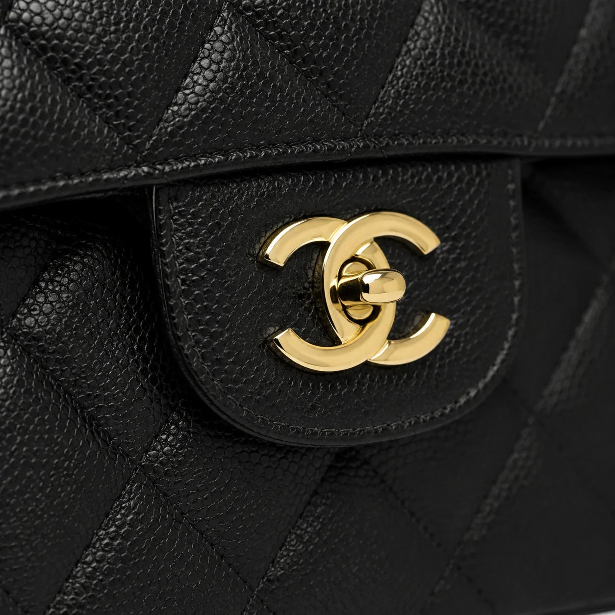 Chanel Classic Flap Timeless — Henkel und Trageriemen | Luren Authentisch