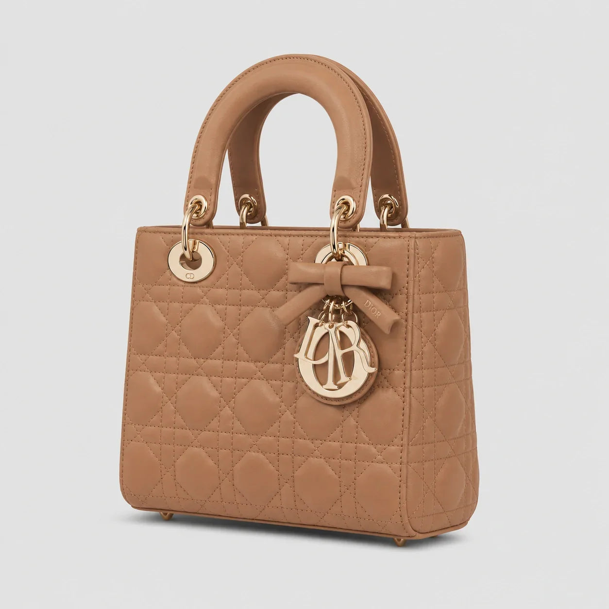 Lady Dior Cannage Lammleder Camel — Seitenansicht | Luren Authentisch