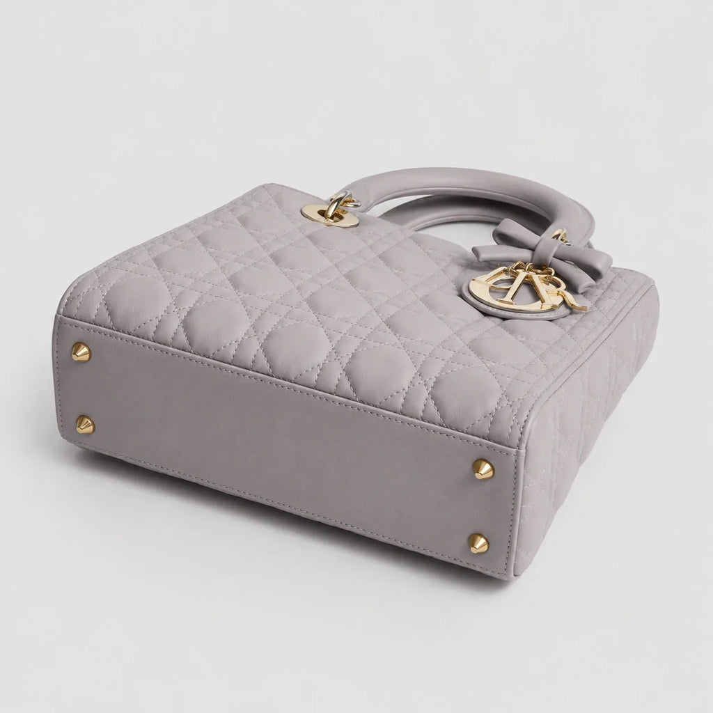 Lady Dior Cannage Lammleder Trianon Grau — Beschläge Detailansicht | Luren Authentisch