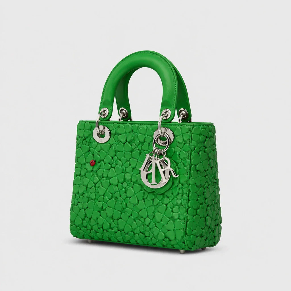 Lady Dior Clover Allover Lammleder Lucky Green — Seitenansicht | Luren Authentisch